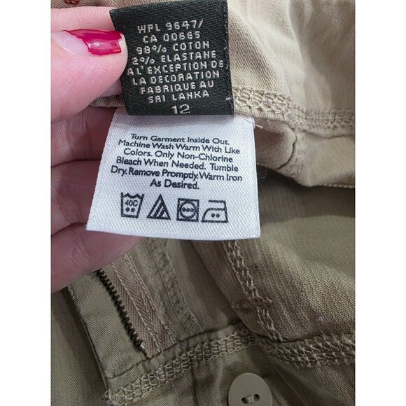 Eddie Bauer Size 12 Tan Khaki Capri Cargo Pants Wide Leg Utility Hiking - Picture 3 of 16
